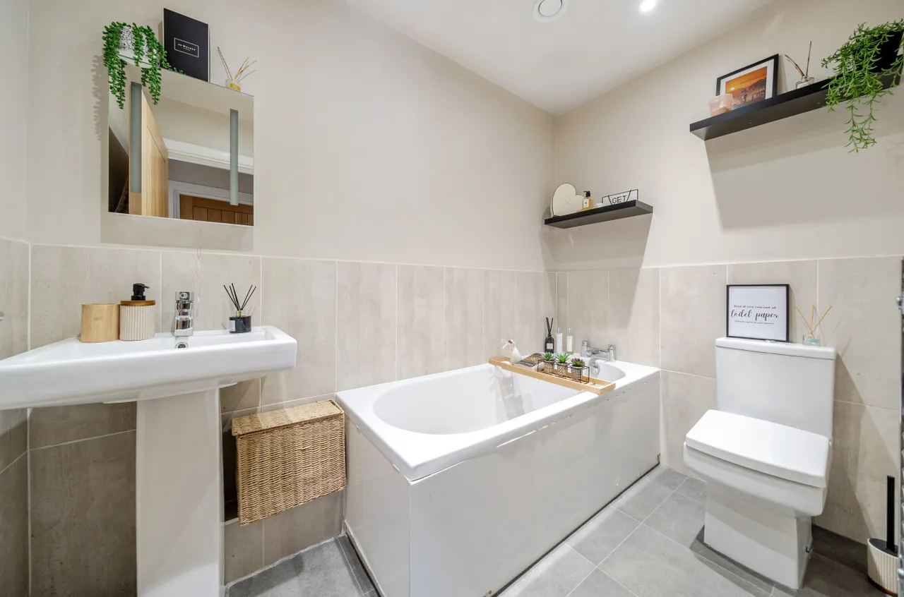 Wickham Road, Fareham, PO16, photo 6