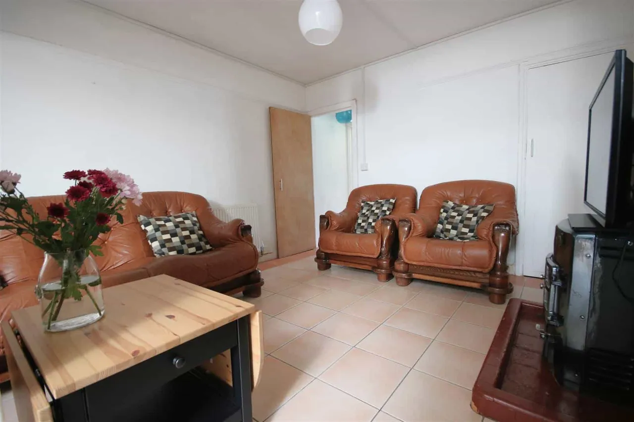 The Myrke, Datchet, SL3 9AD, photo 10