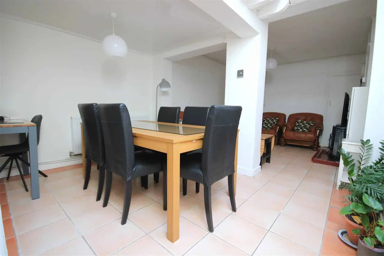 The Myrke, Datchet, SL3 9AD, photo 11