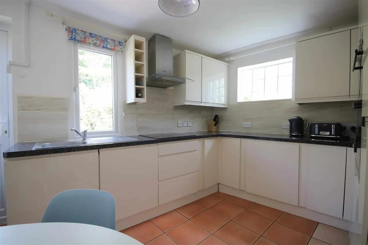 The Myrke, Datchet, SL3 9AD, photo 8