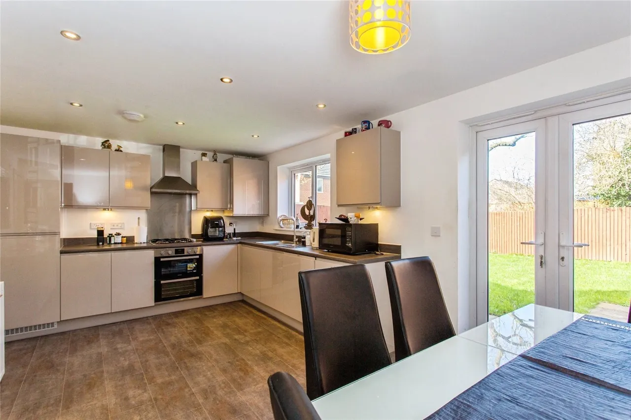 Moreton Road, Preston, PR4, photo 8
