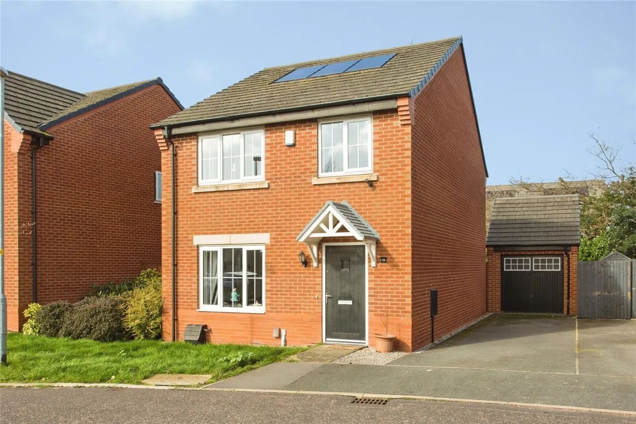 4 bed house for sale, Moreton Road, Preston, PR4
