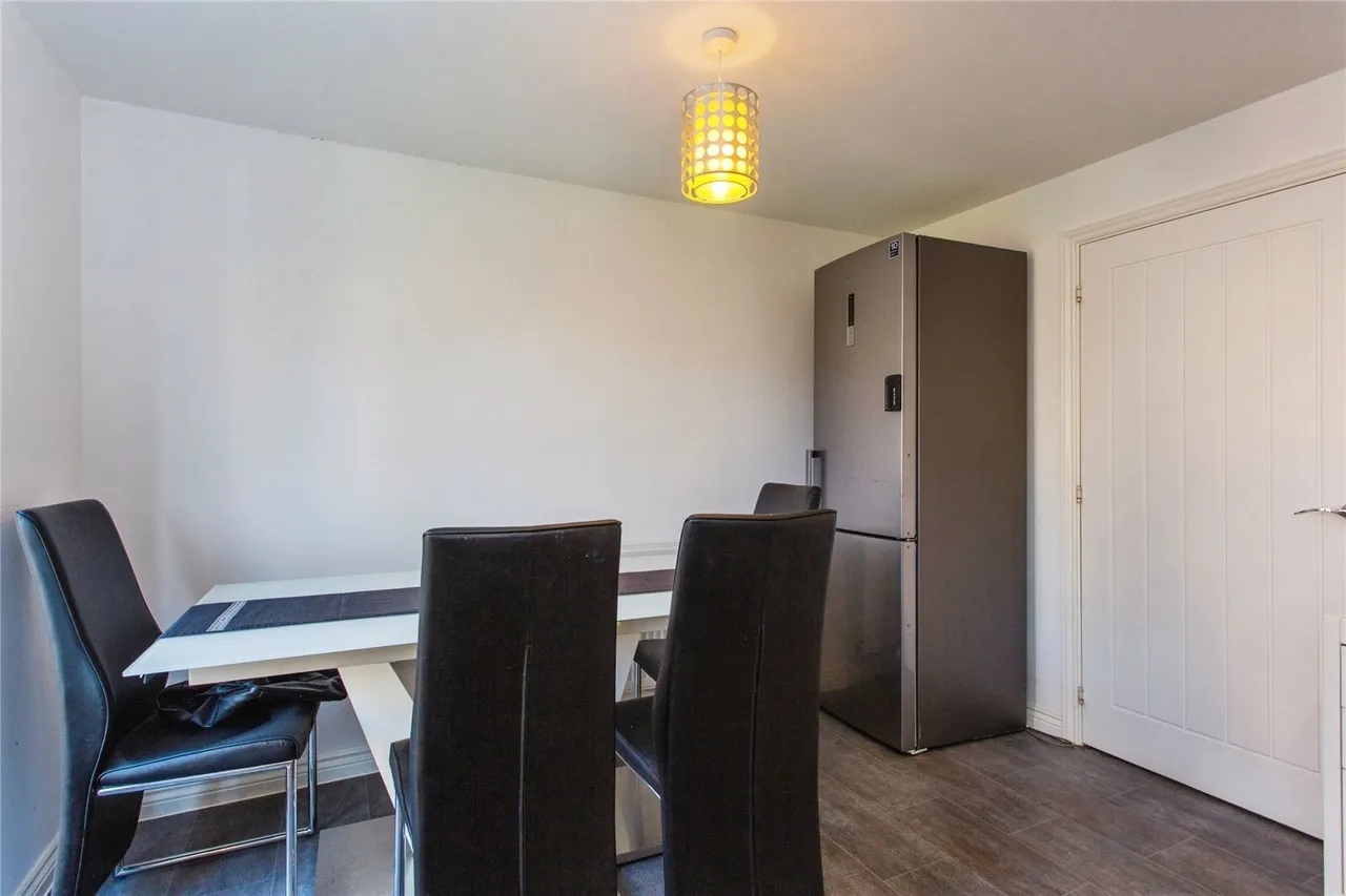 Moreton Road, Preston, PR4, photo 12