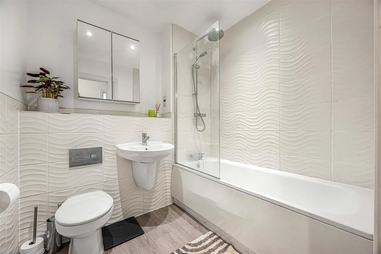 Wildflower Drive, Calcot, RG31, photo 13