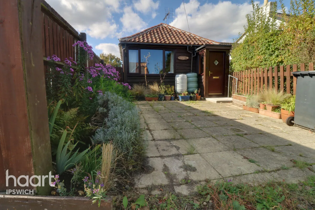 Ipswich Road, Ipswich, IP9, photo 13