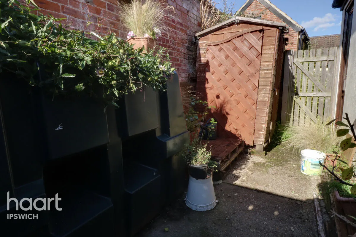 Ipswich Road, Ipswich, IP9, photo 12