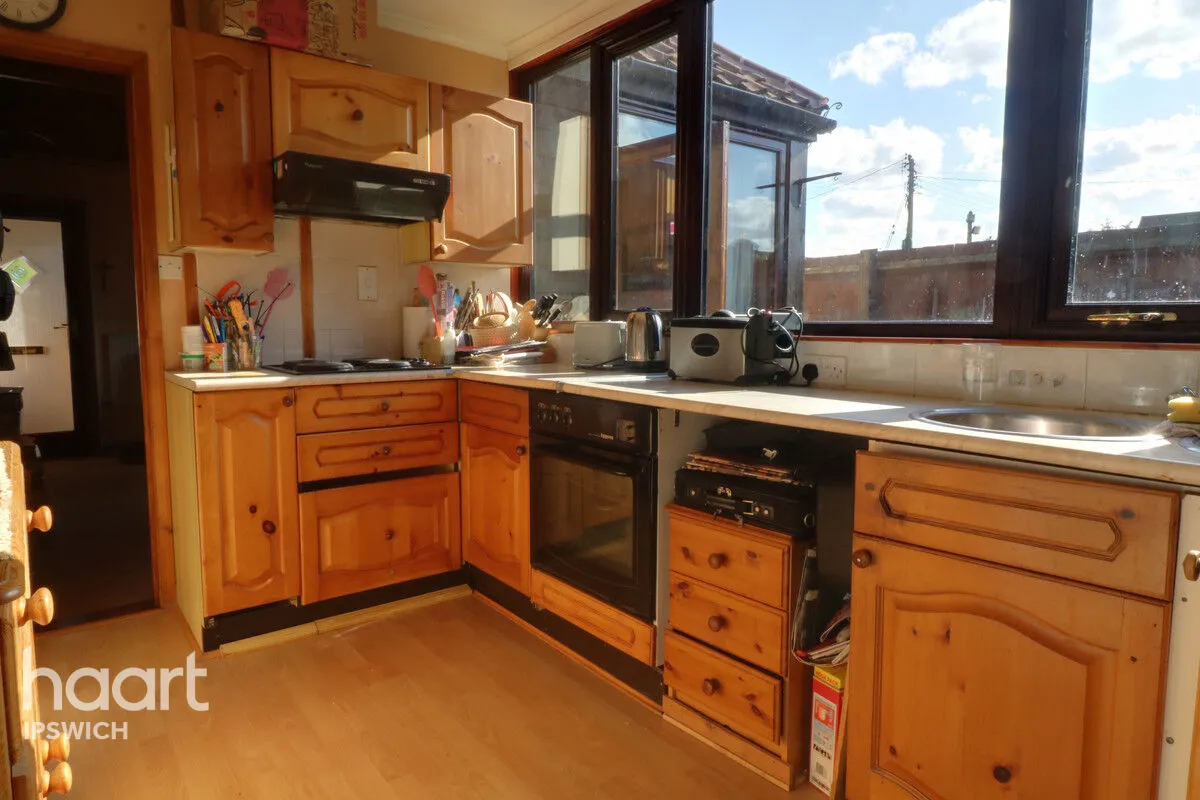 Ipswich Road, Ipswich, IP9, photo 7