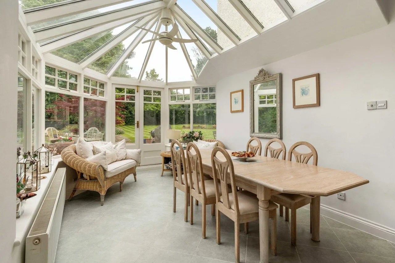 Greenway, Hutton Mount, CM13, photo 15