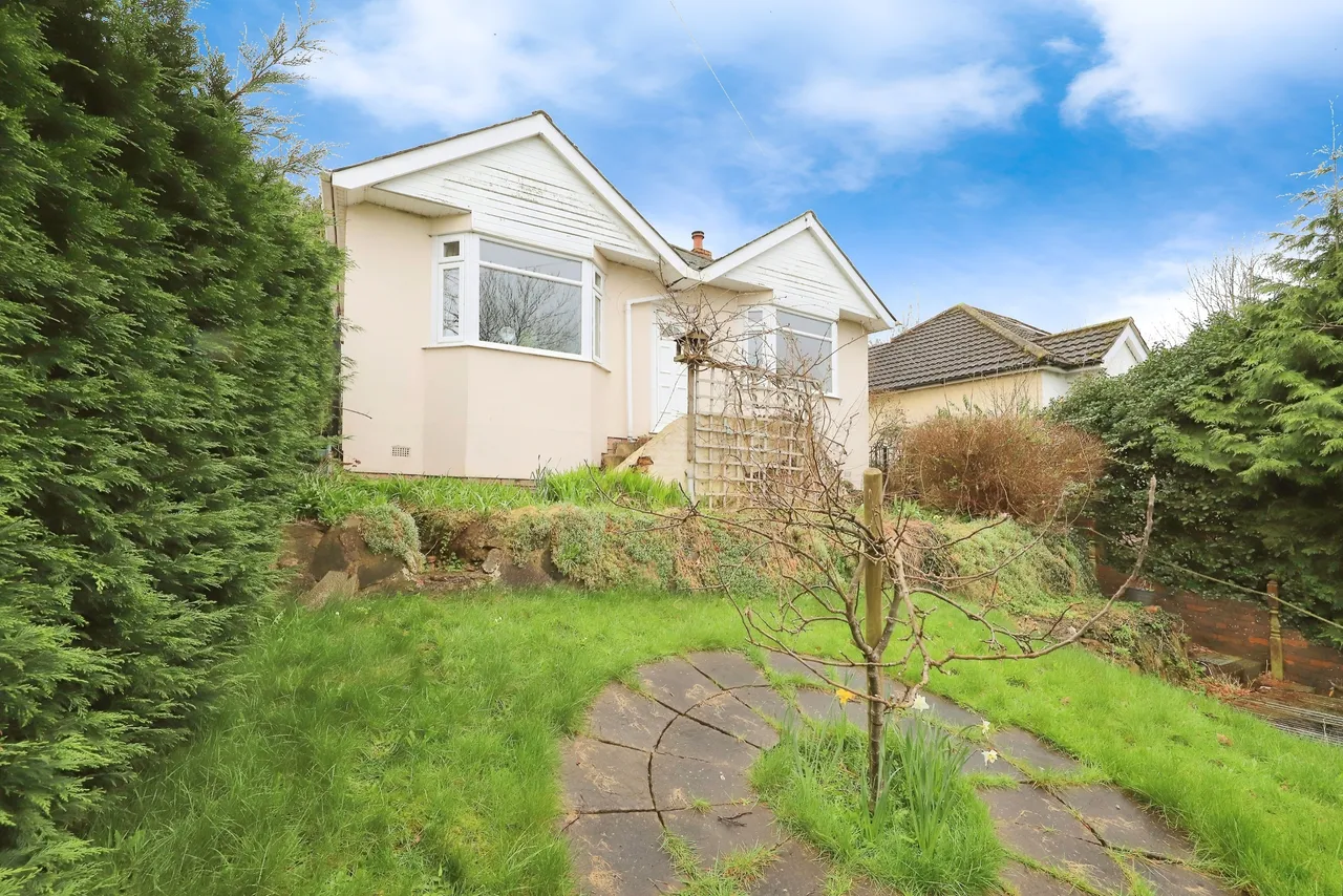 3 bed house for sale, Stourbridge Road, Kidderminster, DY10