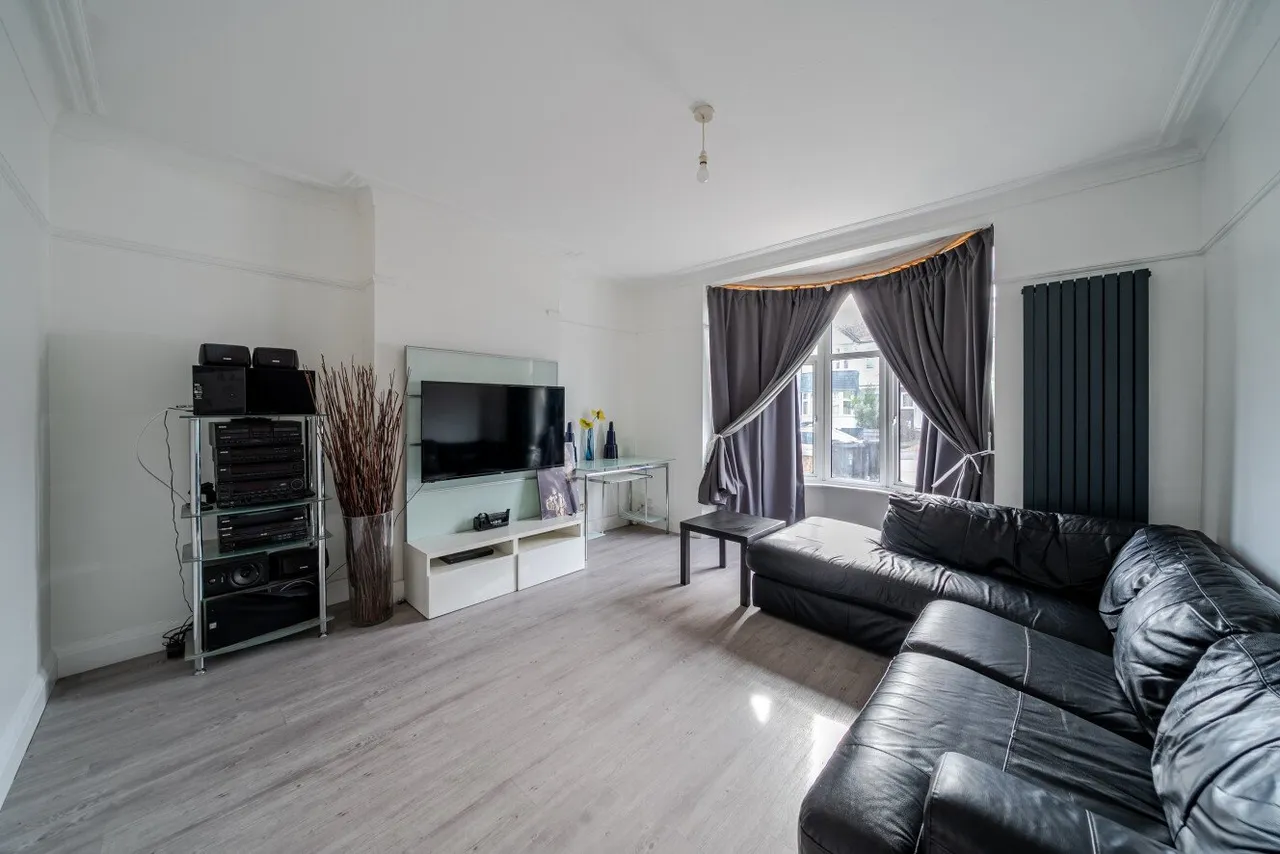 Woodvale Avenue, South Norwood, London, SE25, photo 8