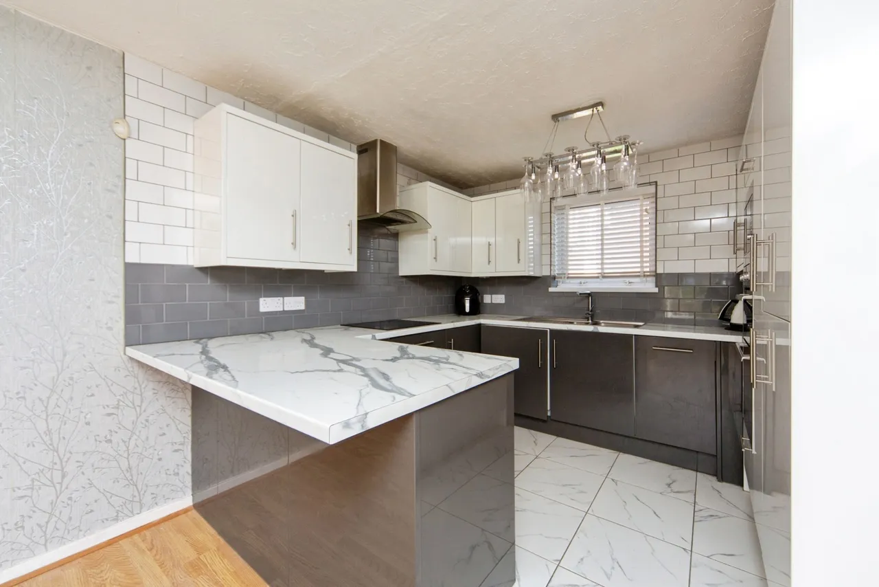Park Road South, Prenton, CH43, photo 3