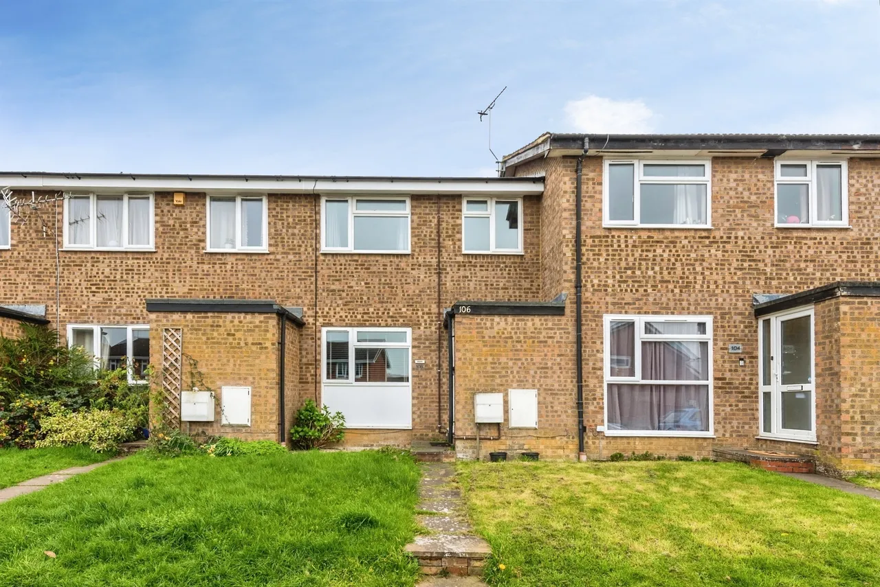 3 bed house for sale — Cromwell Avenue, Thame