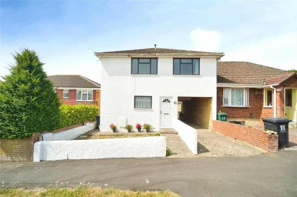 3 bed house to rent, Seaview Road, Brighton, BN2