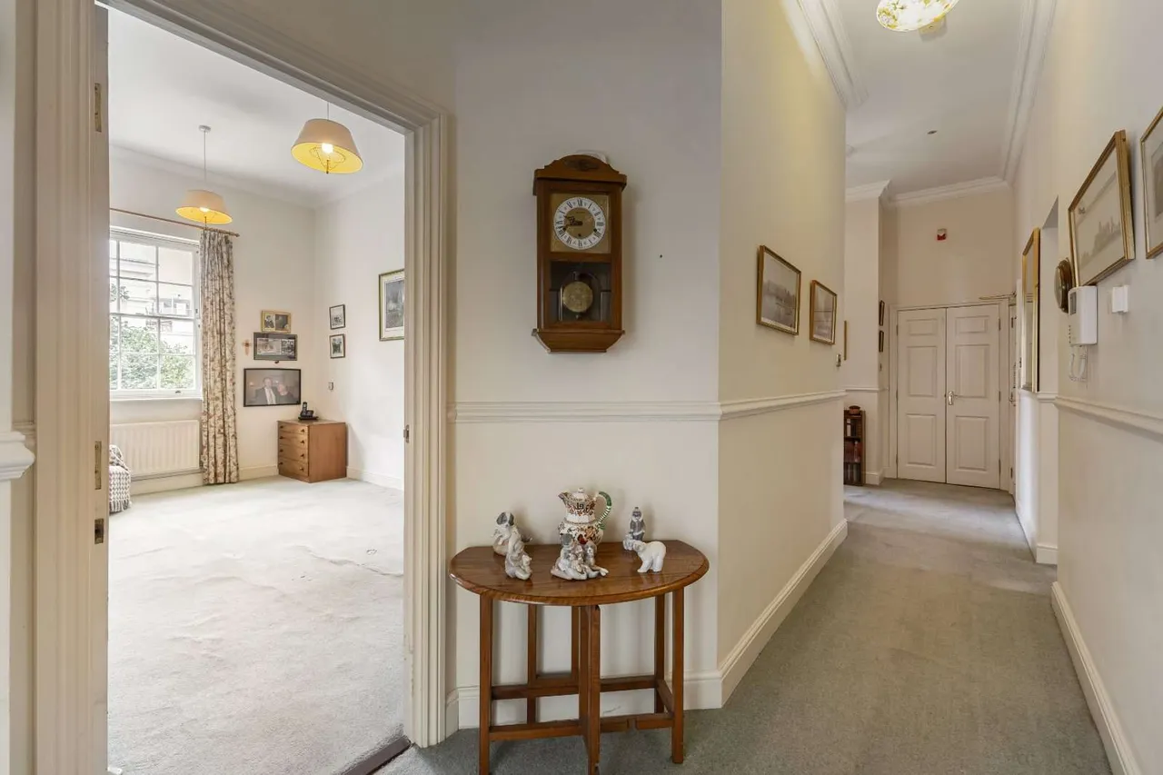 Bayshill Lane, Cheltenham, Gloucestershire, GL50 3AX, photo 7