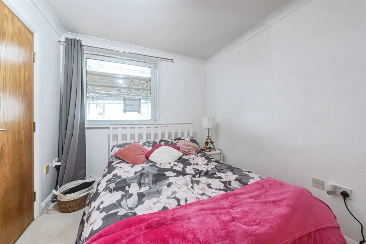 Alencon Link, Basingstoke, RG21, photo 9