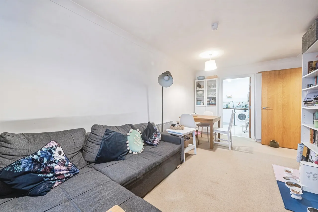 Alencon Link, Basingstoke, RG21, photo 15