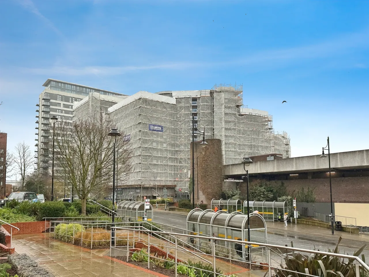 2 bed flat for sale, Alencon Link, Basingstoke, RG21