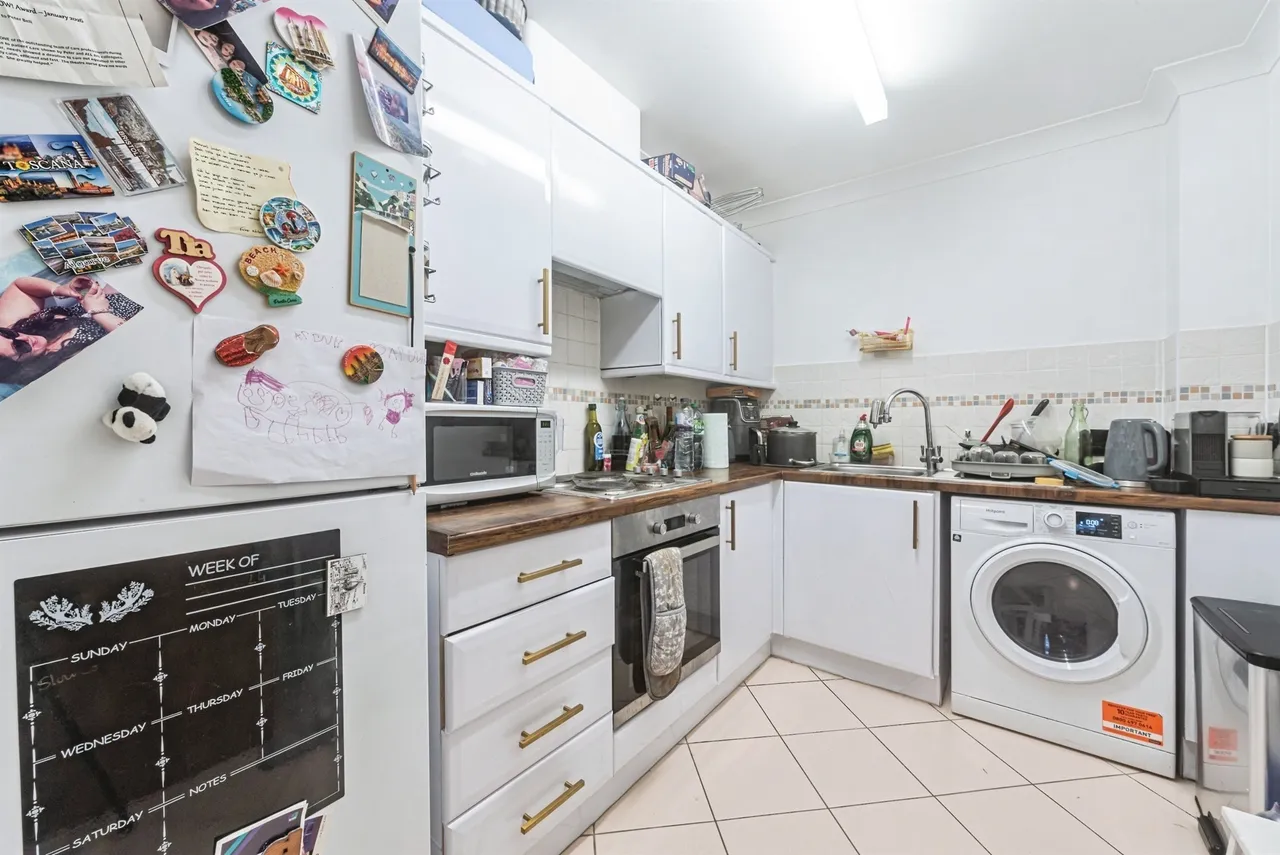Alencon Link, Basingstoke, RG21, photo 6
