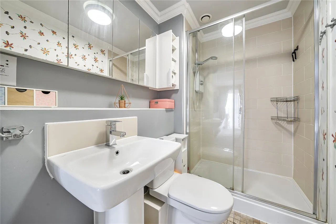 Oakes Crescent, Dartford, DA1, photo 13