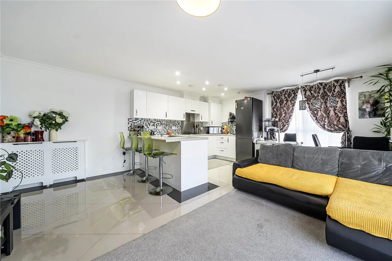 Oakes Crescent, Dartford, DA1, photo 6