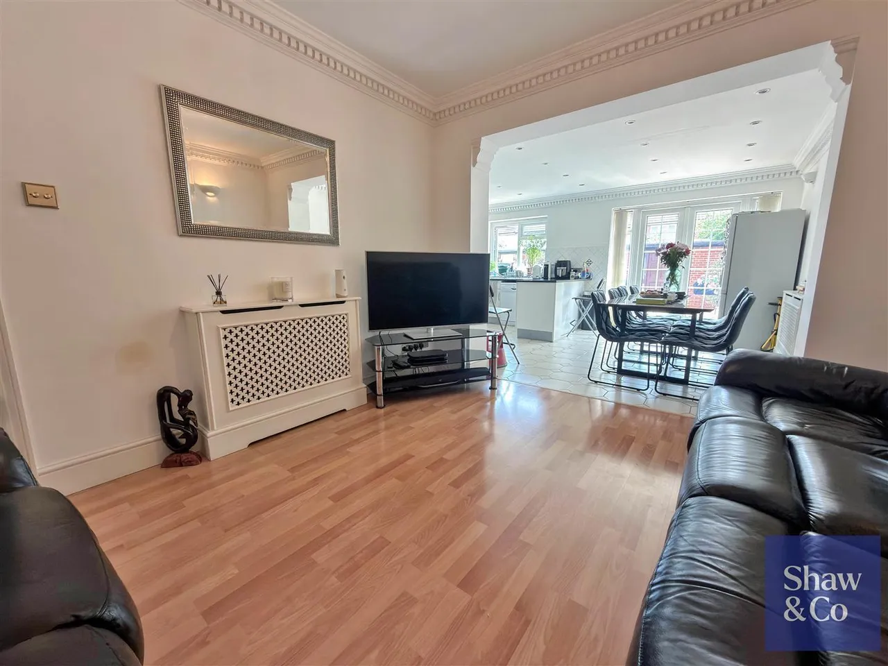 Victoria Avenue, Hounslow, photo 3