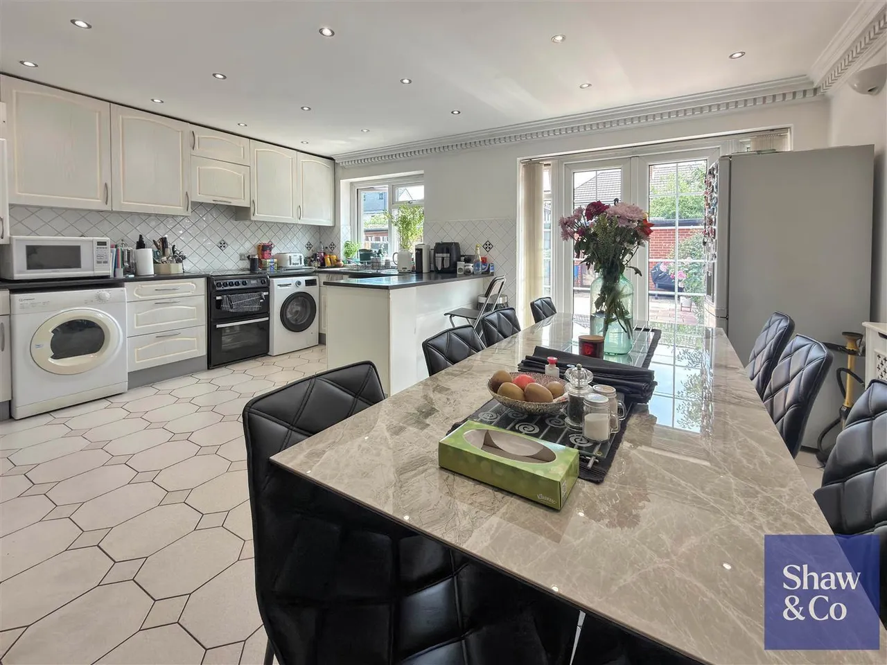 Victoria Avenue, Hounslow, photo 4