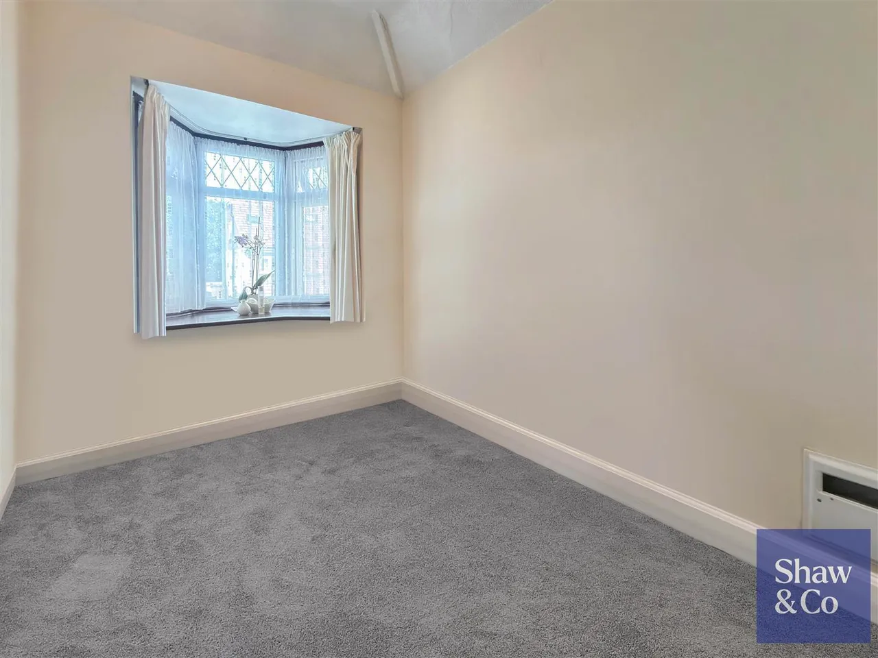 Victoria Avenue, Hounslow, photo 9