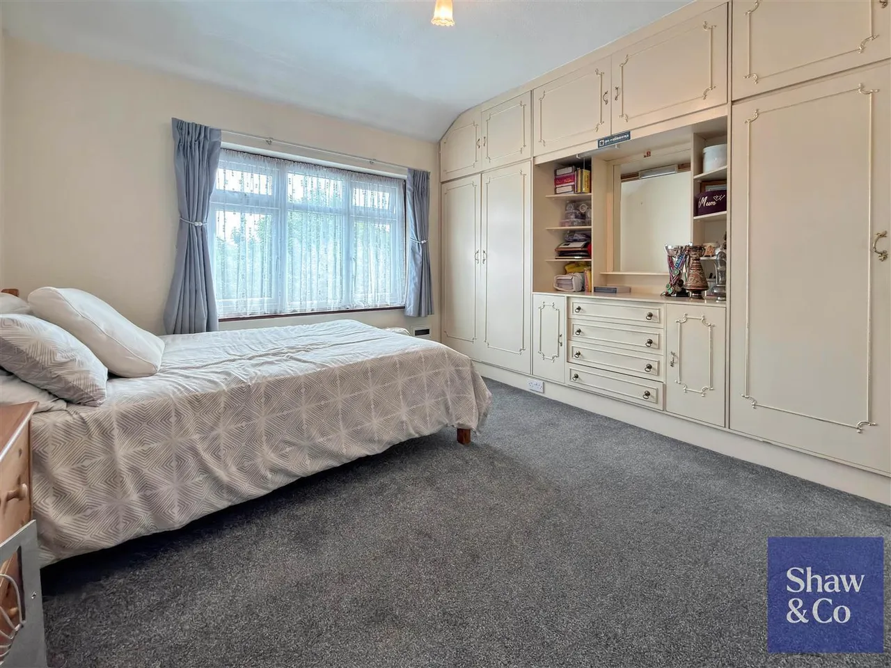 Victoria Avenue, Hounslow, photo 8