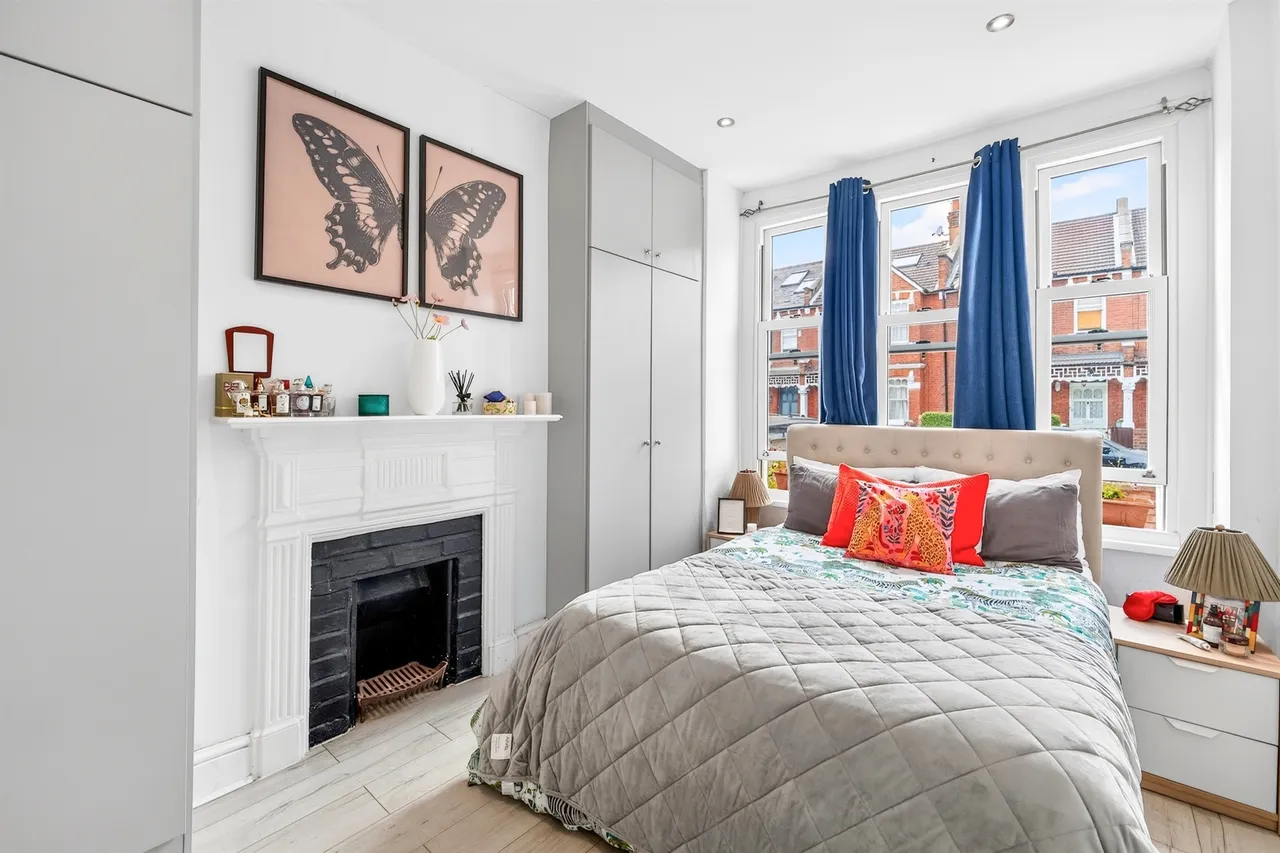 Oaklands Grove, London, photo 6
