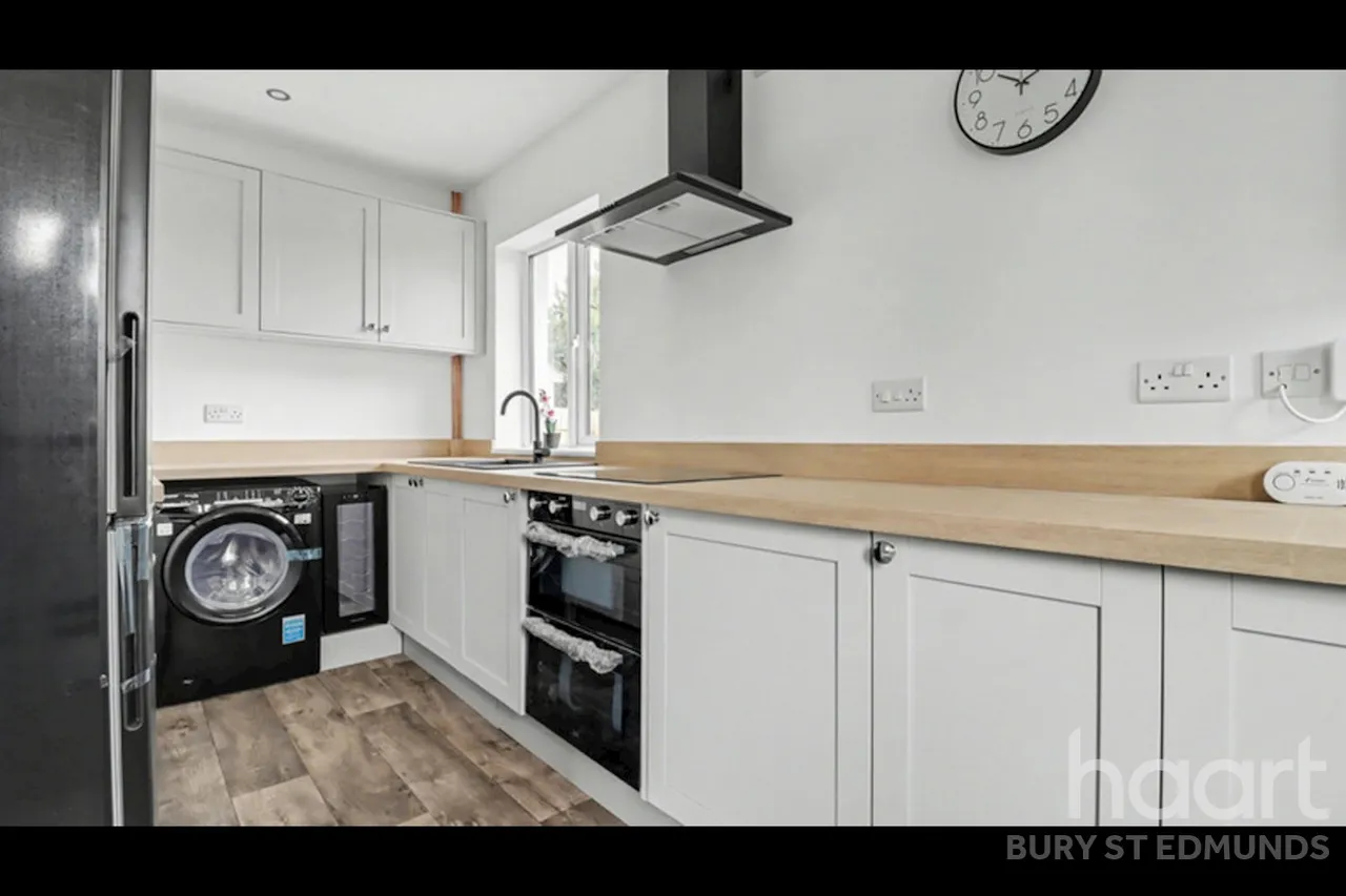 Hillside, Stowmarket, IP14, photo 2