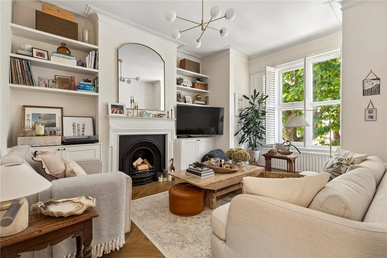Kettering Street, London, SW16, photo 5