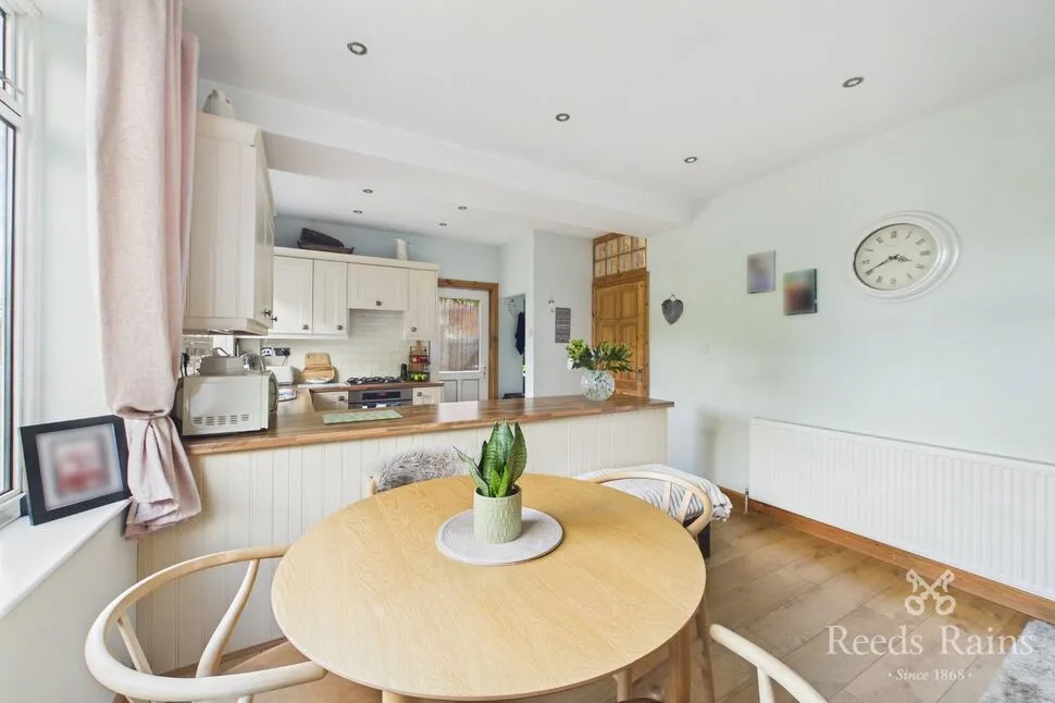 Beechwood Grove, Horbury, West Yorkshire, WF4, photo 9