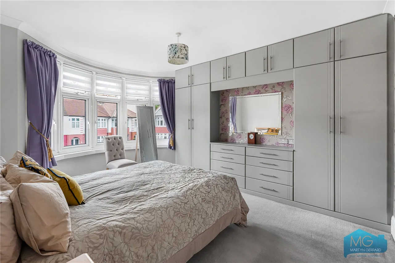 Huxley Place, London, N13, photo 10