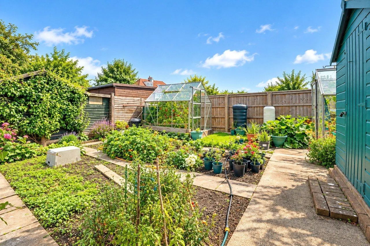 Pottington Drive, Barnstaple, photo 17