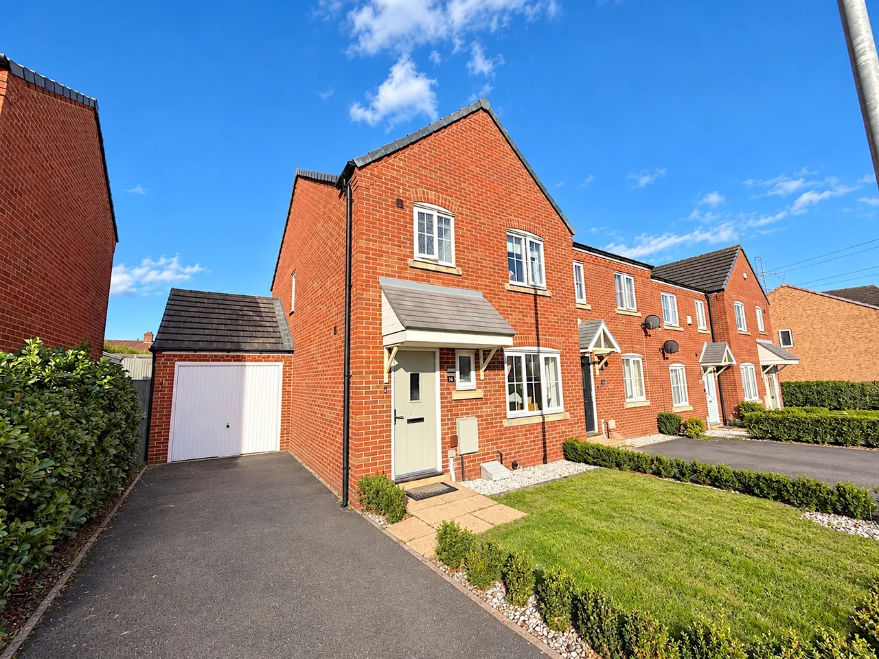3 bed house for sale, Rudyard Way, Bridgtown, WS11