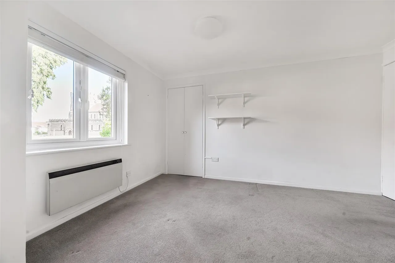Hylton Road, Petersfield, GU32, photo 7