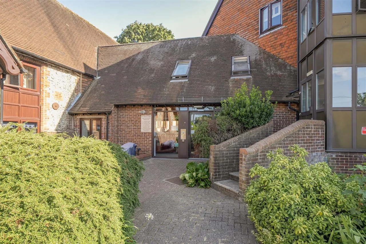Hylton Road, Petersfield, GU32, photo 15