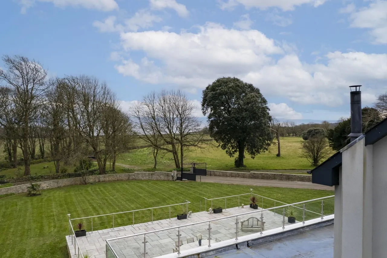 Dimlands Road, Llantwit Major, CF61, photo 31