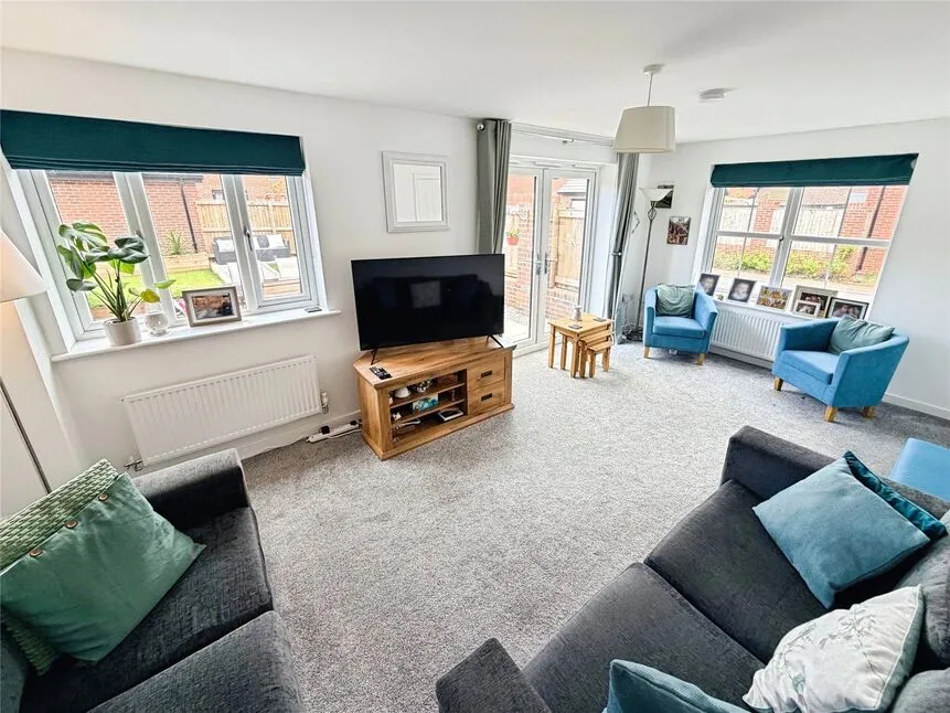 Davenport Close, Armthorpe, South Yorkshire, DN3, photo 2