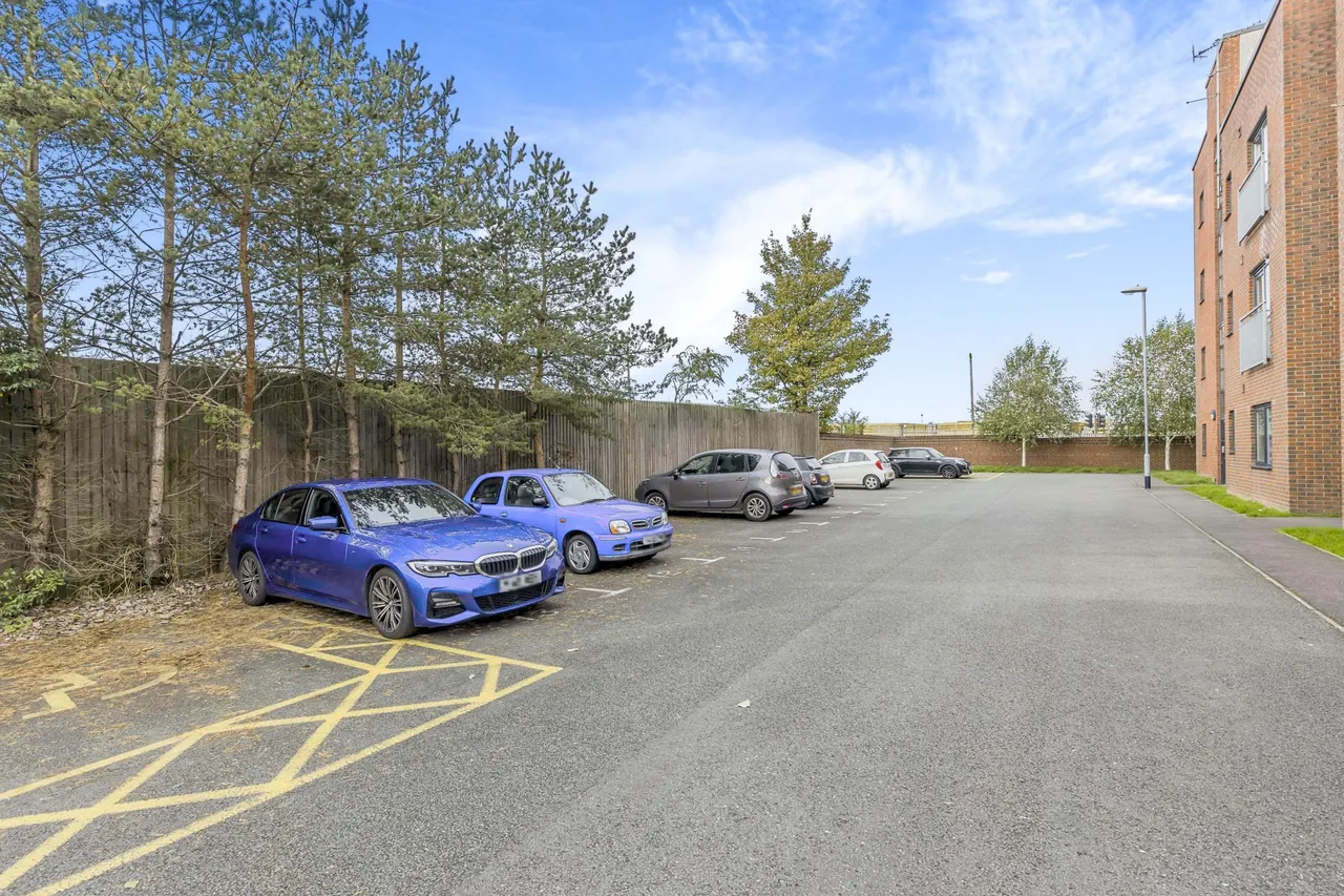 Penstock Drive, Stoke-on-Trent, ST4, photo 14