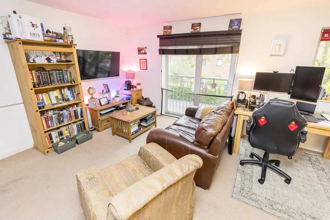 Penstock Drive, Stoke-on-Trent, ST4, photo 6