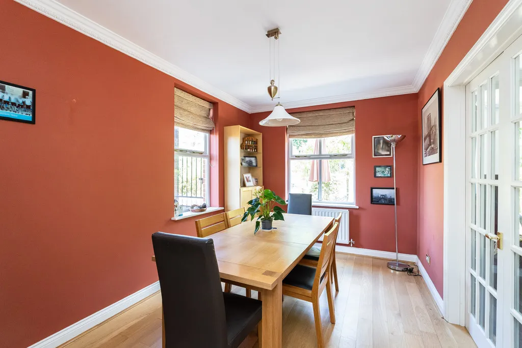 Downsview Gardens, Dorking, RH4, photo 3