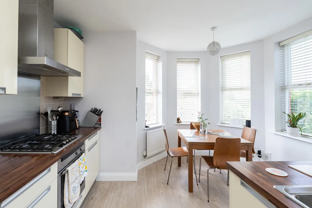 Downsview Gardens, Dorking, RH4, photo 5