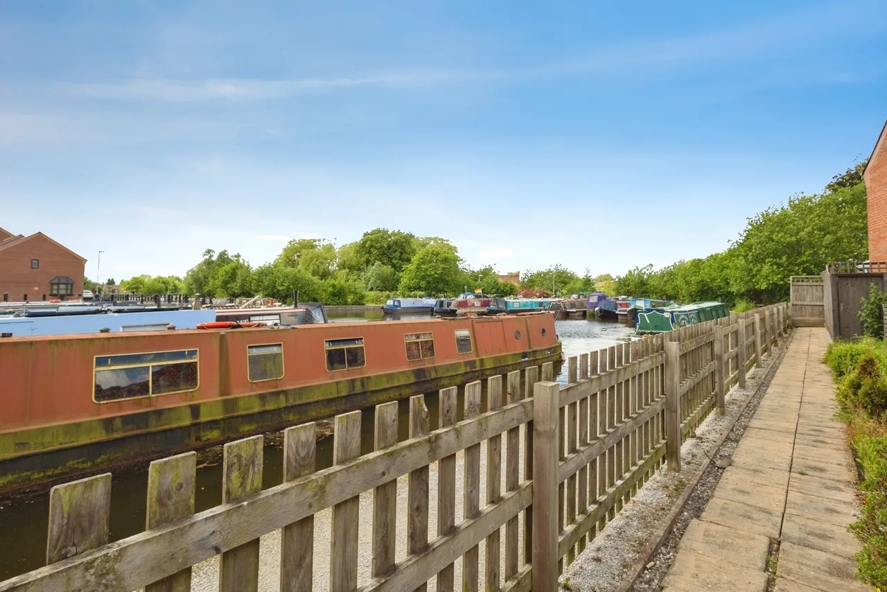 Bridgewater Wharf, Droylsden, Manchester, M43, photo 21