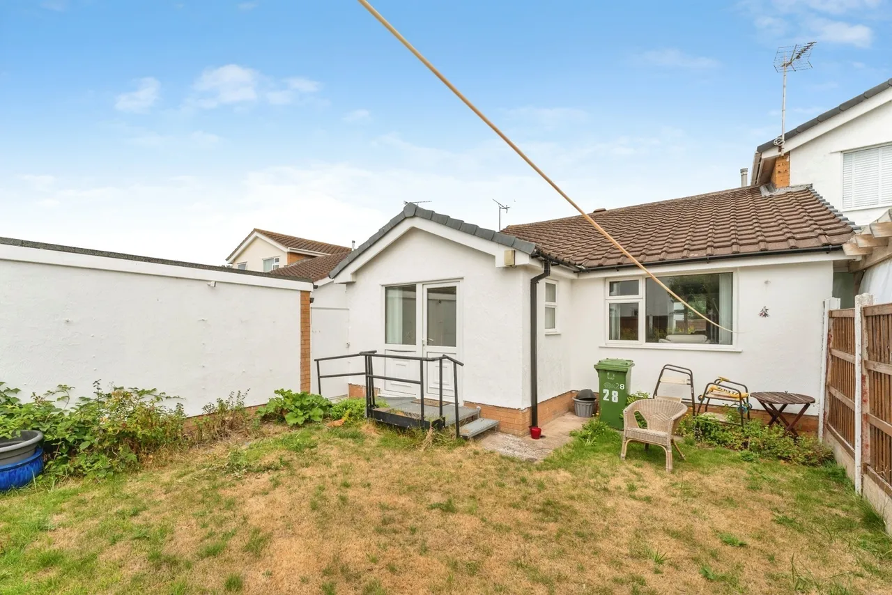 Laburnum Drive, Rhyl, LL18, photo 16