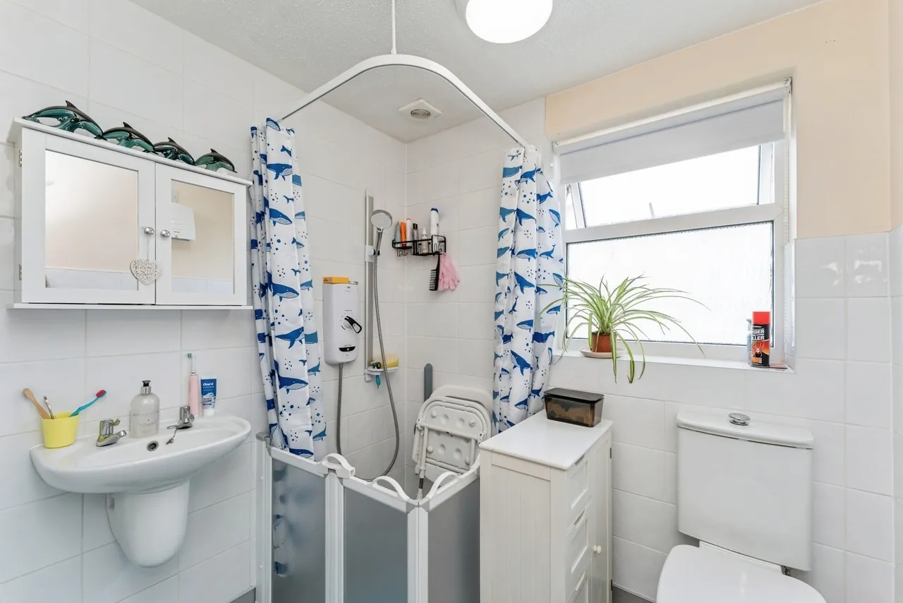 Laburnum Drive, Rhyl, LL18, photo 9