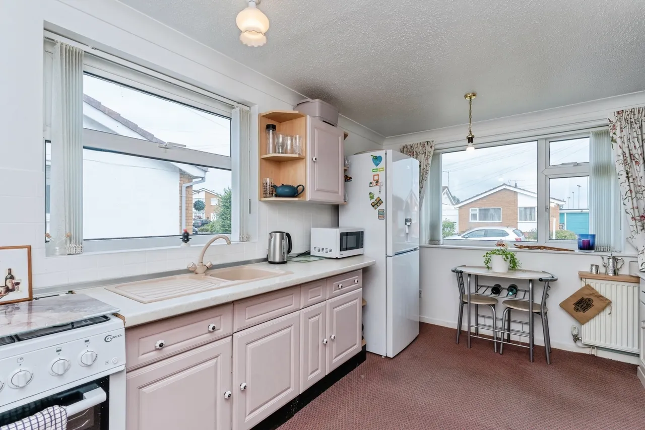 Laburnum Drive, Rhyl, LL18, photo 12