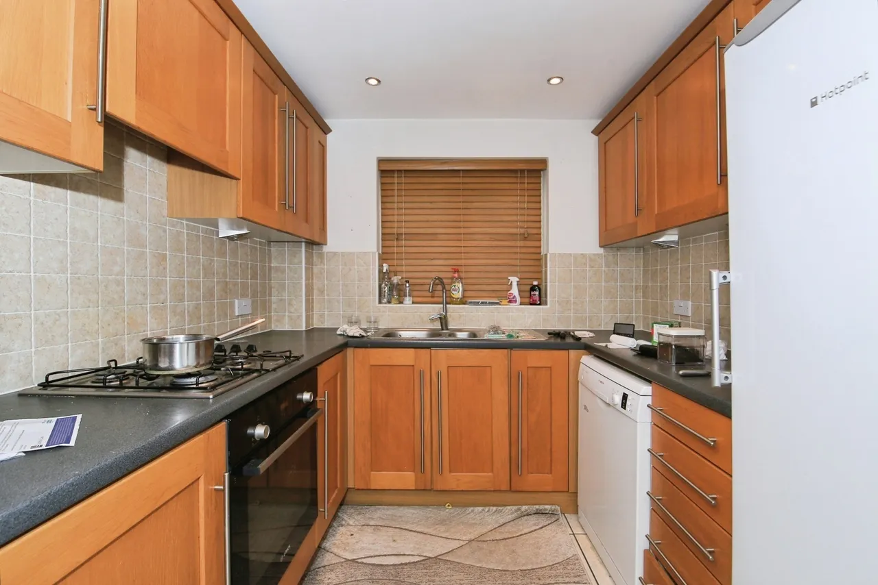 Redshank Way, PETERBOROUGH, Cambridgeshire, PE7, photo 3