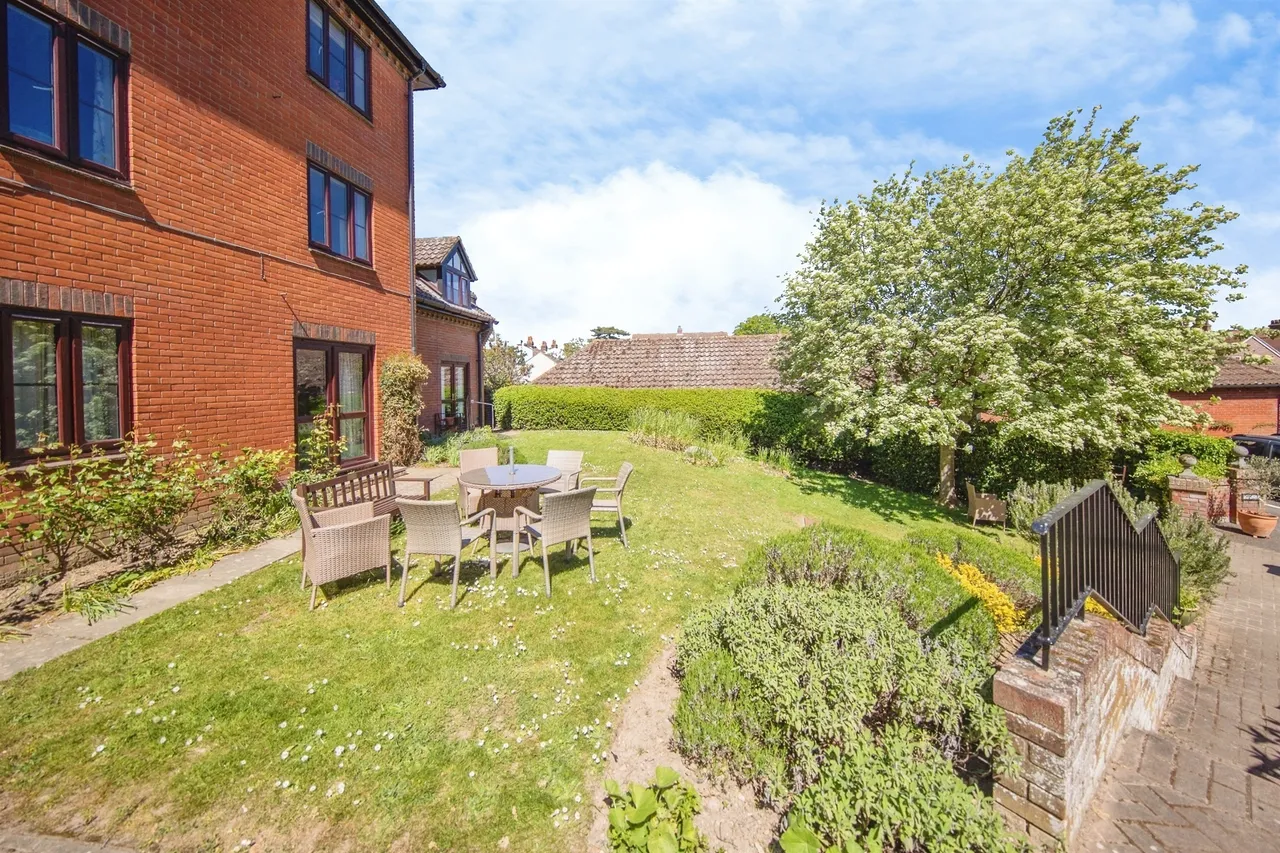 Suffolk Place, Woodbridge, photo 11