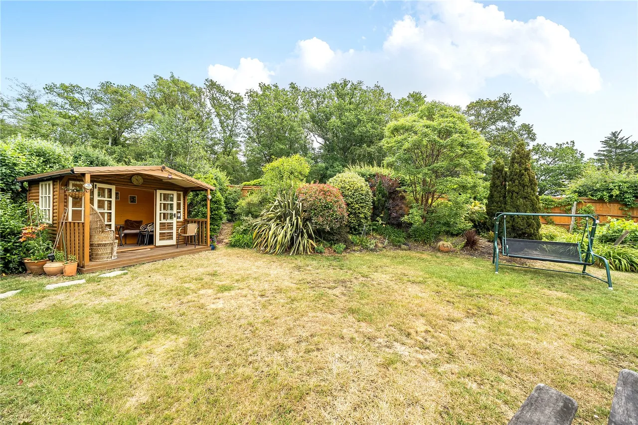 Trefoil Close, Hartley Wintney, Hook, Hampshire, RG27 8TS, photo 21